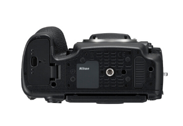 尼康（Nikon） D850 机身 全画幅单反相机 （约4,575万有效像素 153点自动对焦 可翻折触摸屏 4K）_http://www.chuangxinoa.com/img/sp/images/201805291410303011252.png