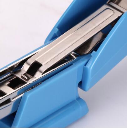 三木(SUNWOOD) 8108 12#经济实惠订书机/订书器 颜色随机 办公文具_http://www.chuangxinoa.com/img/sp/images/201806061658523167503.jpg